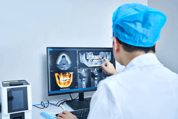 Best Dentist for Tooth Abscess  in Helotes, TX